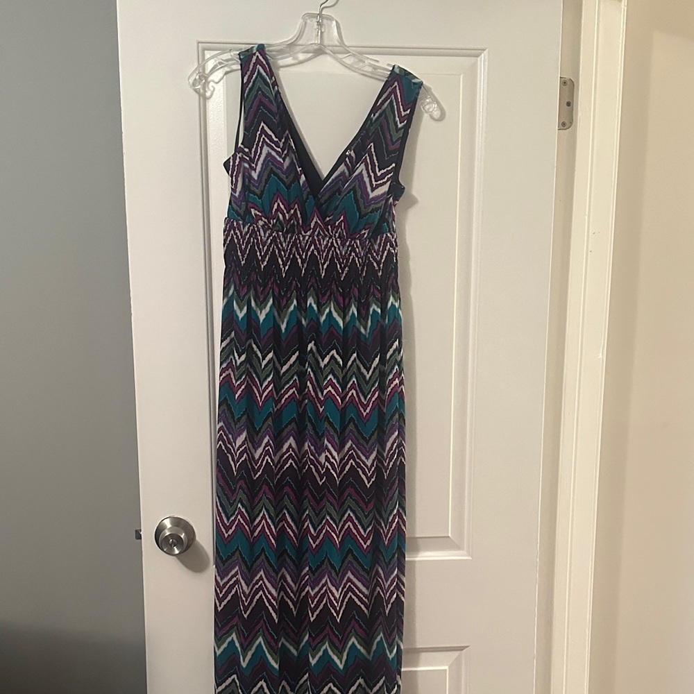 Valerie Bertinelli Multicolor Chevron Maxi Dress